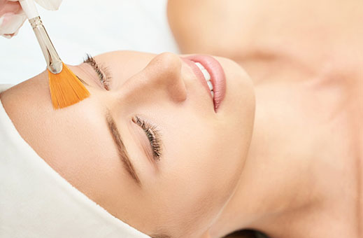 Peel Da Điều Trị Mụn